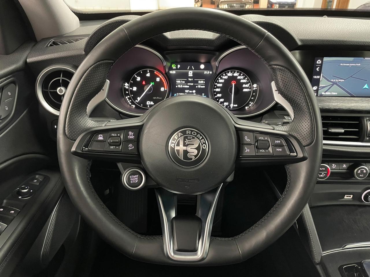 Alfa Romeo Stelvio 2.2 TD 190 CV EXECUTIVE CERCHI 20 PELLE TOTALE GOMME NUOVE RETROCAMERA PADDLE
