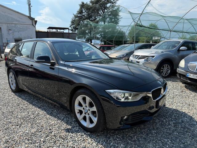Bmw 318 318d Touring Luxury automatica