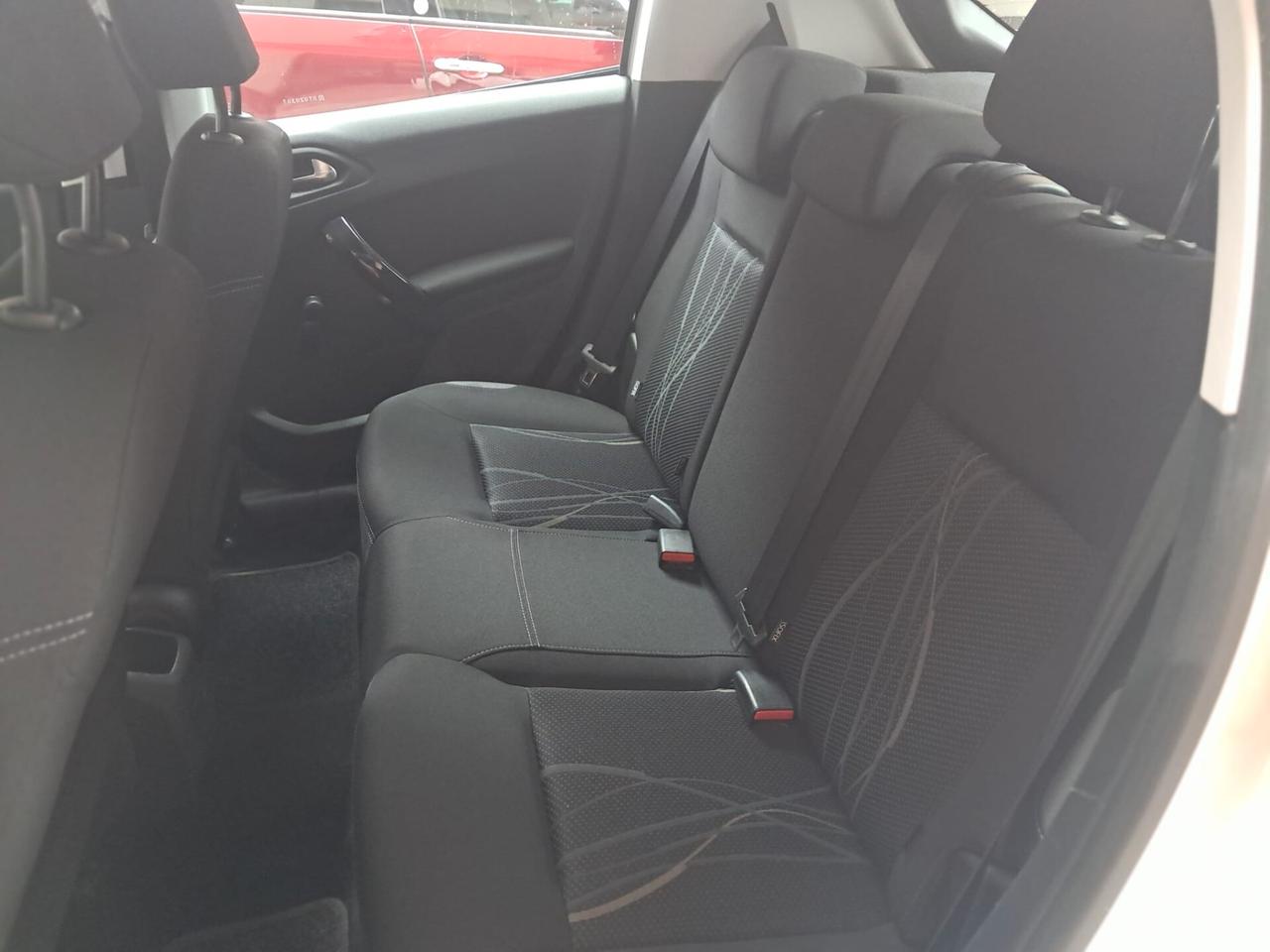 PEUGEOT 208 1.4 Diesel -NEOPATENTATI-Unipro-Euro6700