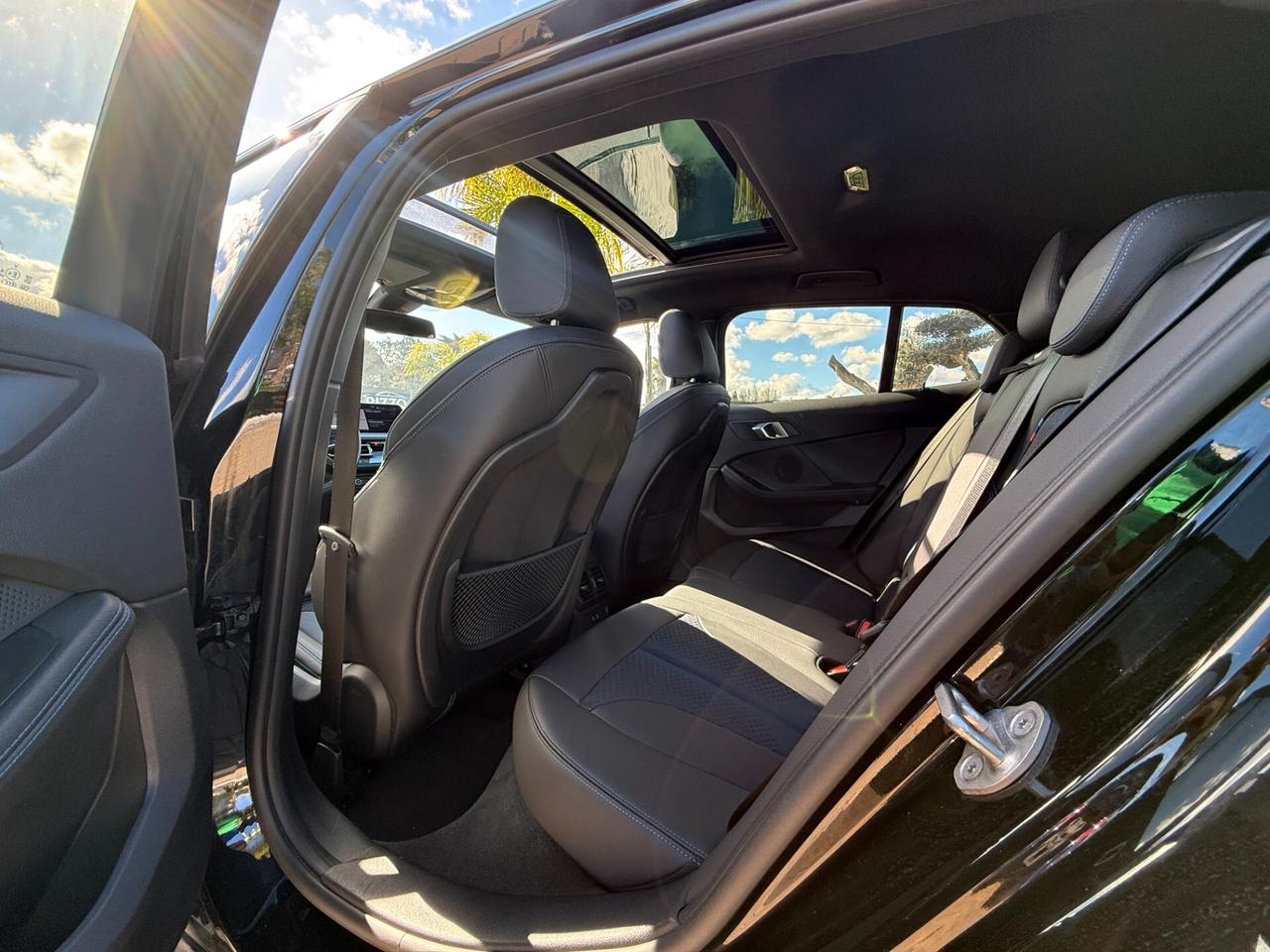 Bmw 118d 5p. MSport Pro Tetto Automat Pelle Full Led Navi HDisplay