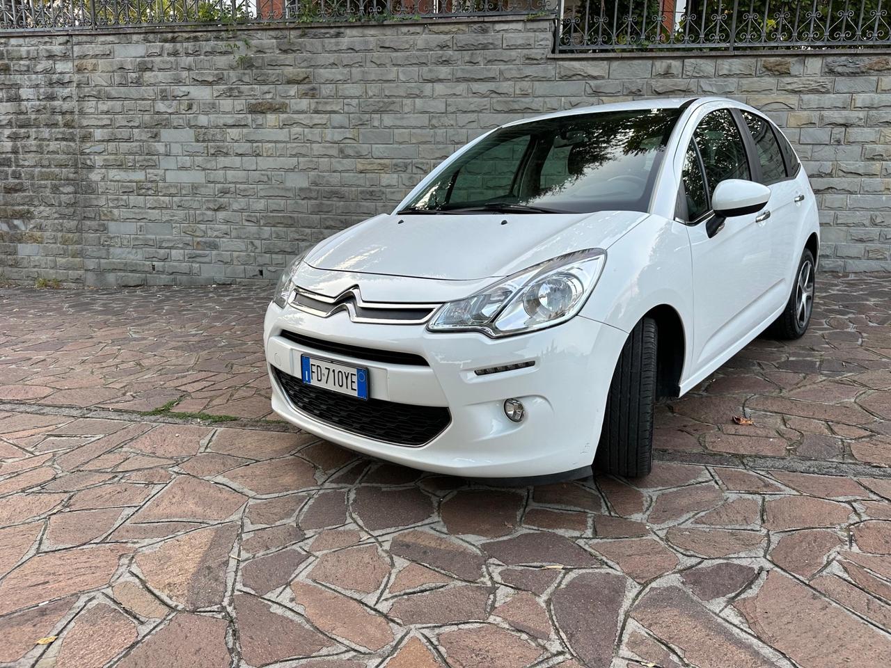 Citroen C3 PureTech 82 Exclusive NEOPATENTATI