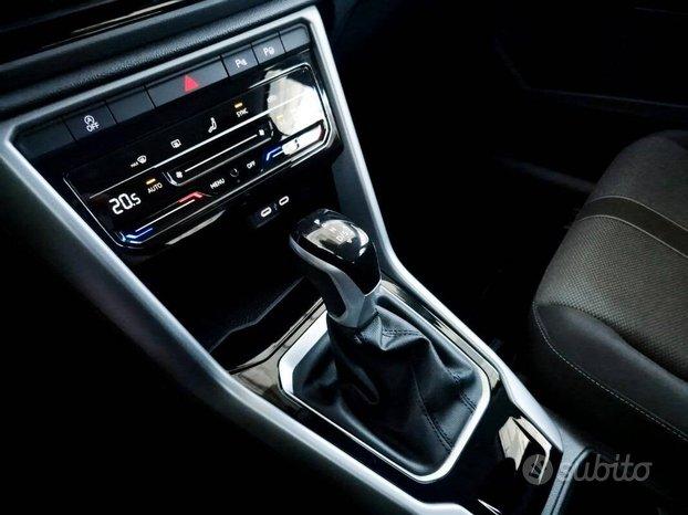 Volkswagen T-Roc 2.0 tdi Life 150cv dsg