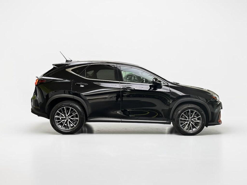 Lexus NX 2.5 Hybrid Premium 4WD e-CVT