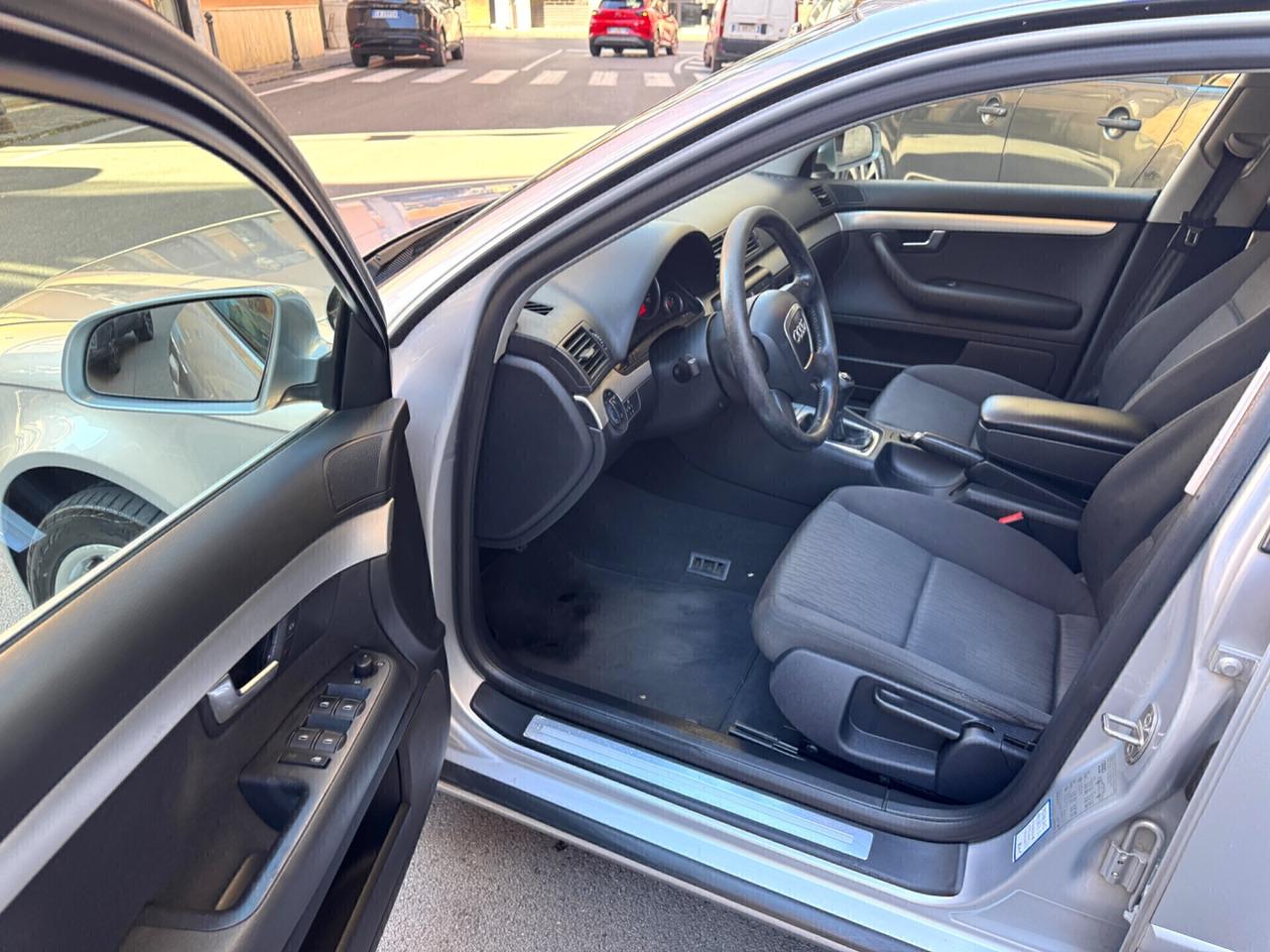 Audi A4 2.0 16V TDI Consegna tutta Italia