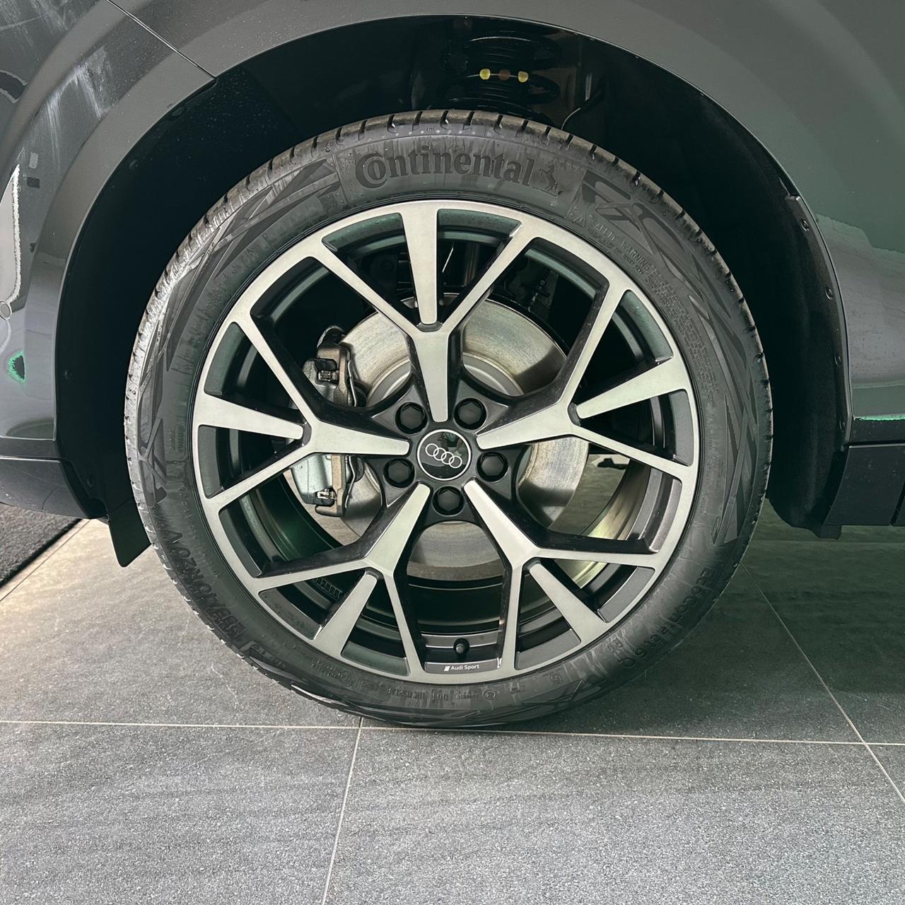 Audi Q3 Sportback 40 TDI S Line Edition Identity Black Full Optional