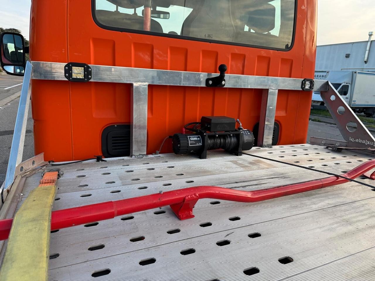 Carroatrezzi Renault Master Full aluminio 2015