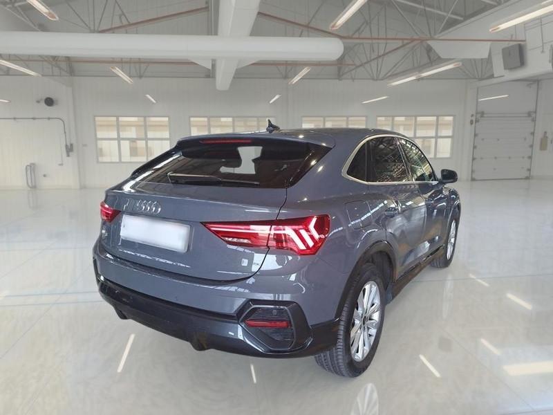 AUDI Q3 SPORTBACK 35 TDI S tronic Business Plus