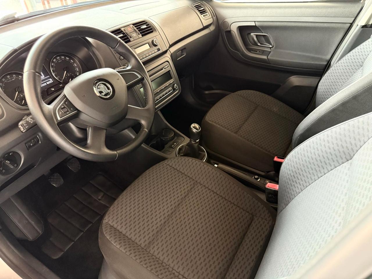 Skoda Roomster 1.6 TDI CR 90CV Noire NEOPATENTATI