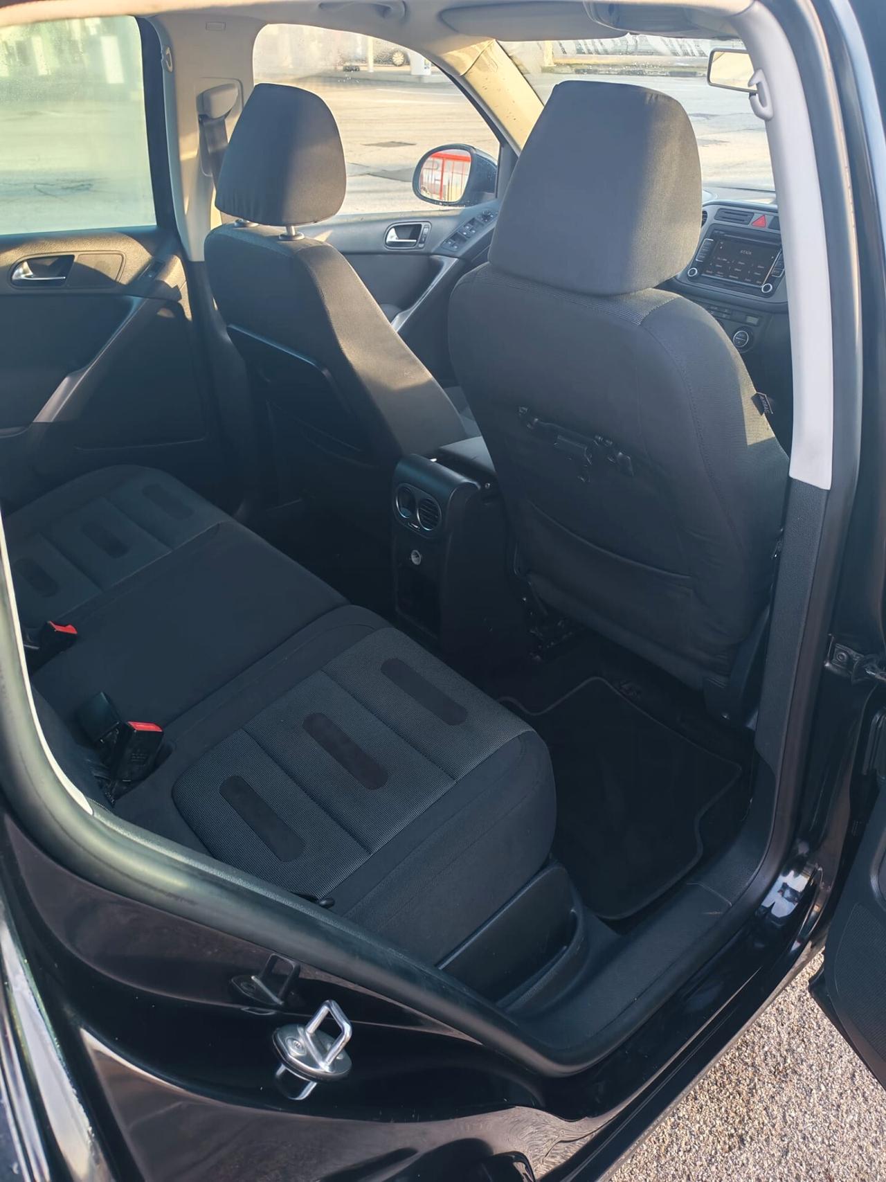 Volkswagen Tiguan 2.0 TDI DPF 4MOTION Sport & Style