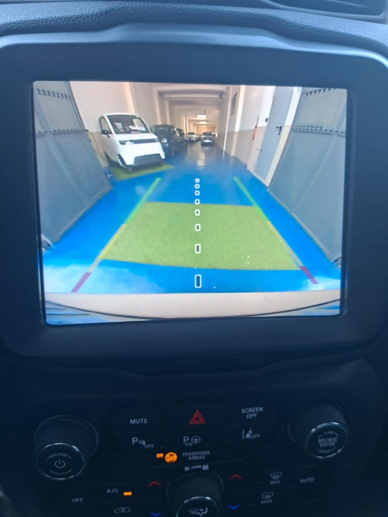 Jeep Renegade 1.3 T4 DDCT S