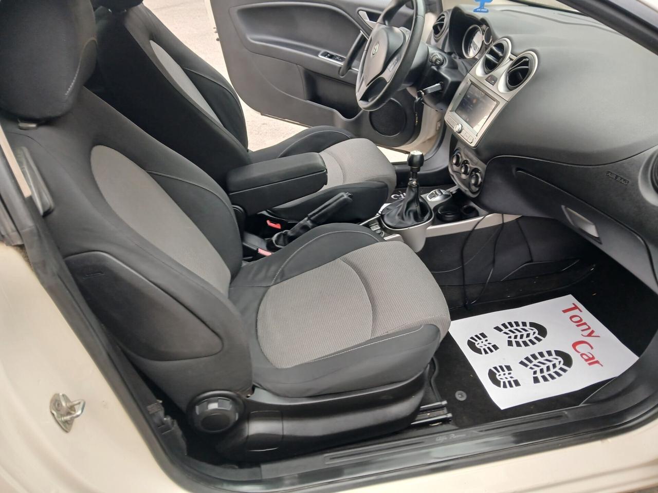 AlfaRomeo MiTo 1.4 105CV Distinctive 12Mesi GARANZIA