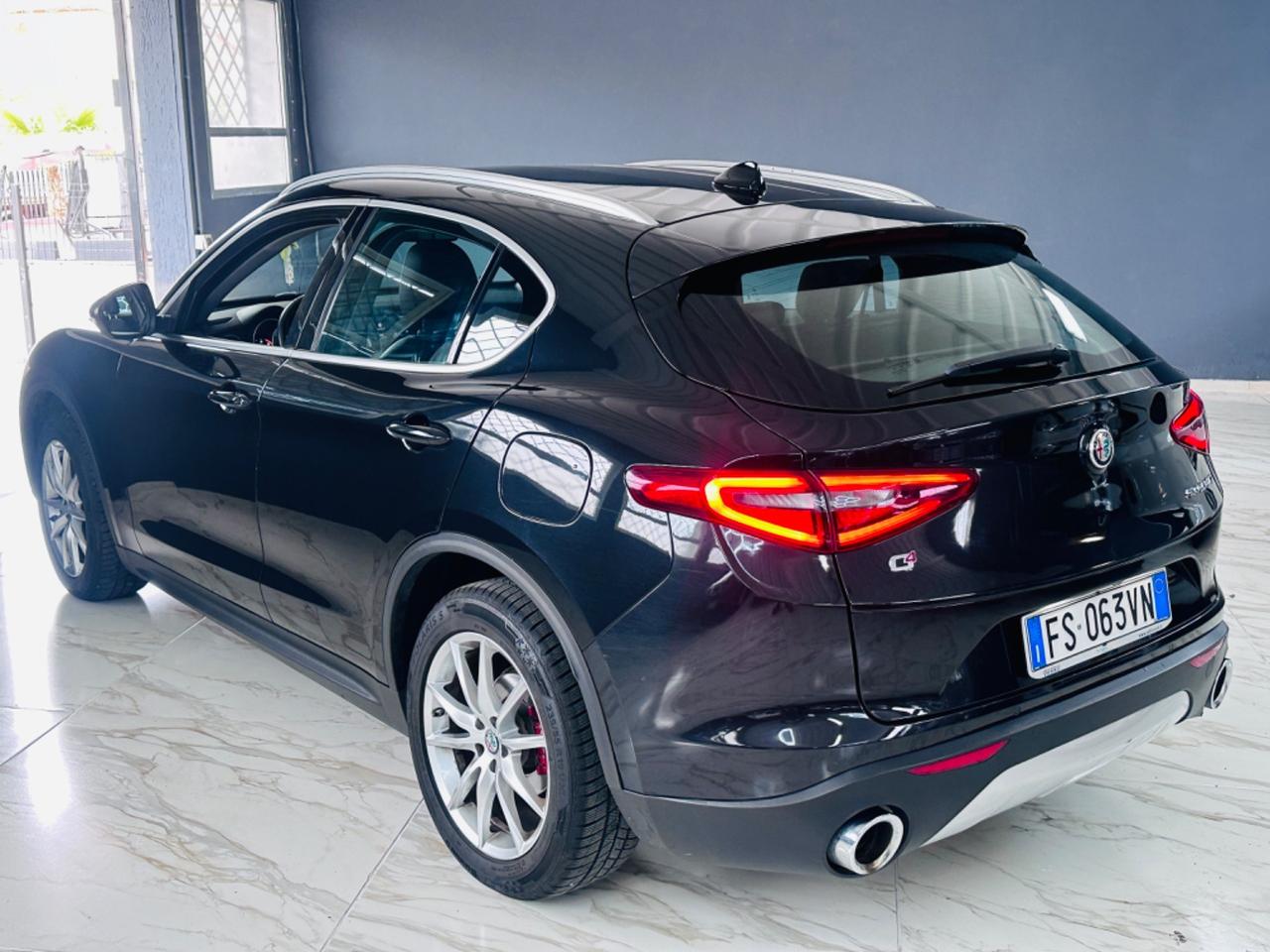 Alfa Romeo Stelvio 2.2 Turbodiesel 210 CV AT8 Q4 Executive