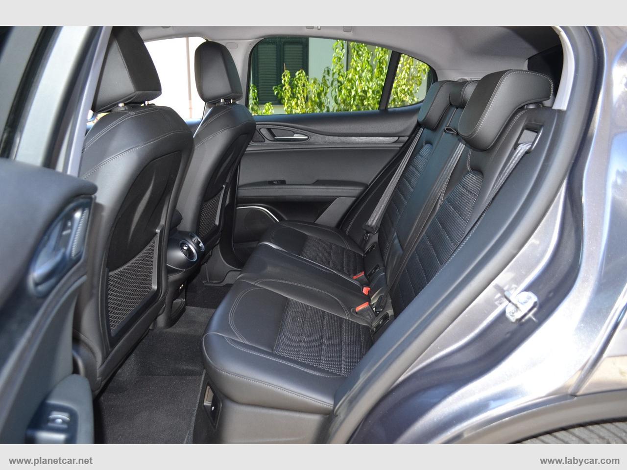 ALFA ROMEO Stelvio 2.2 T.diesel 210 CV AT8 Q4 Exec.