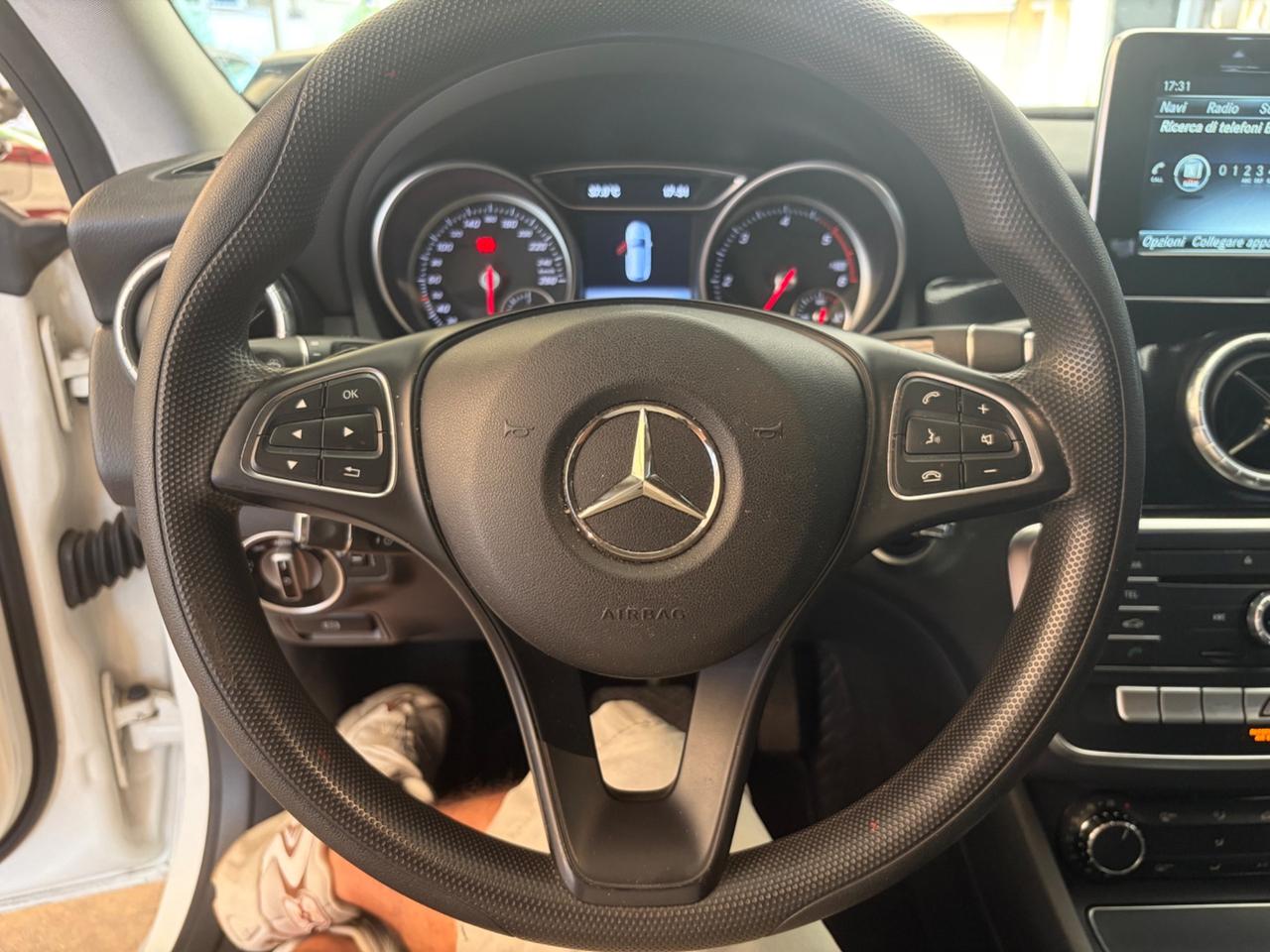 Mercedes-benz CLA 200 d S.W. Premium