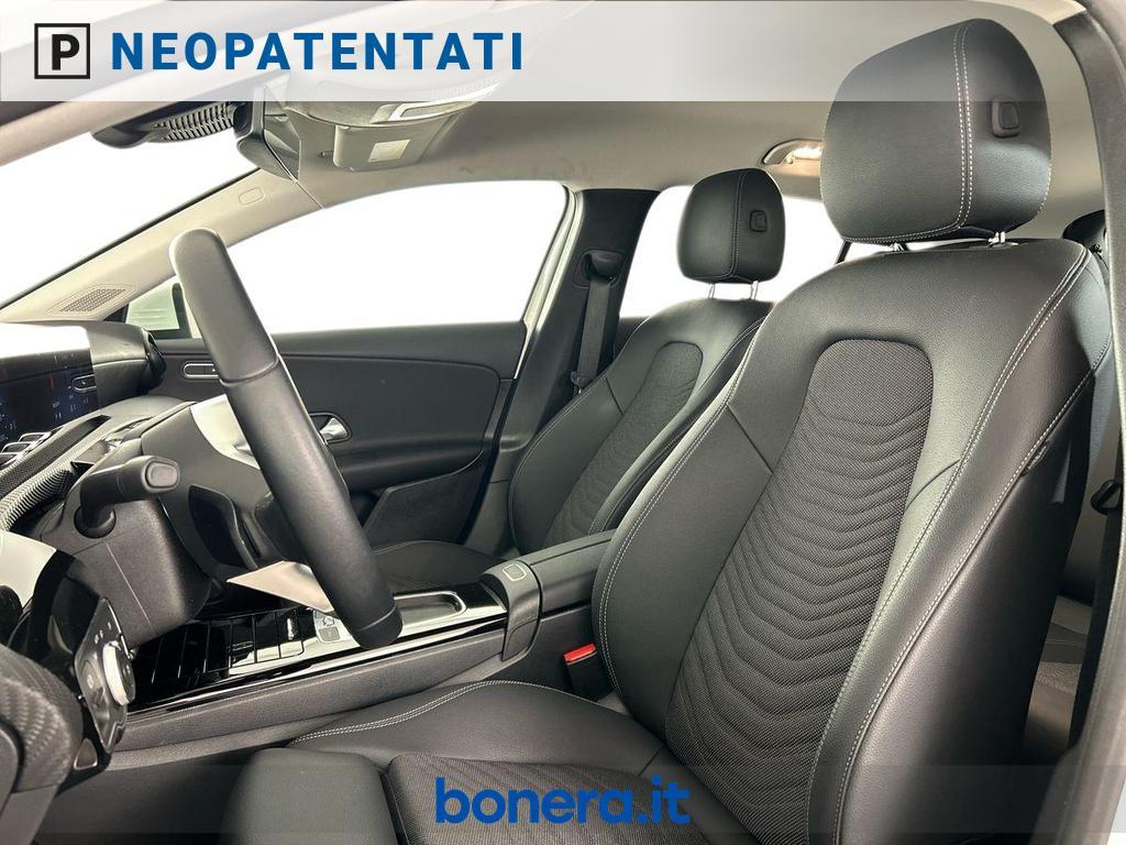 Mercedes Classe A 180 180 D Advanced 8G-DCT