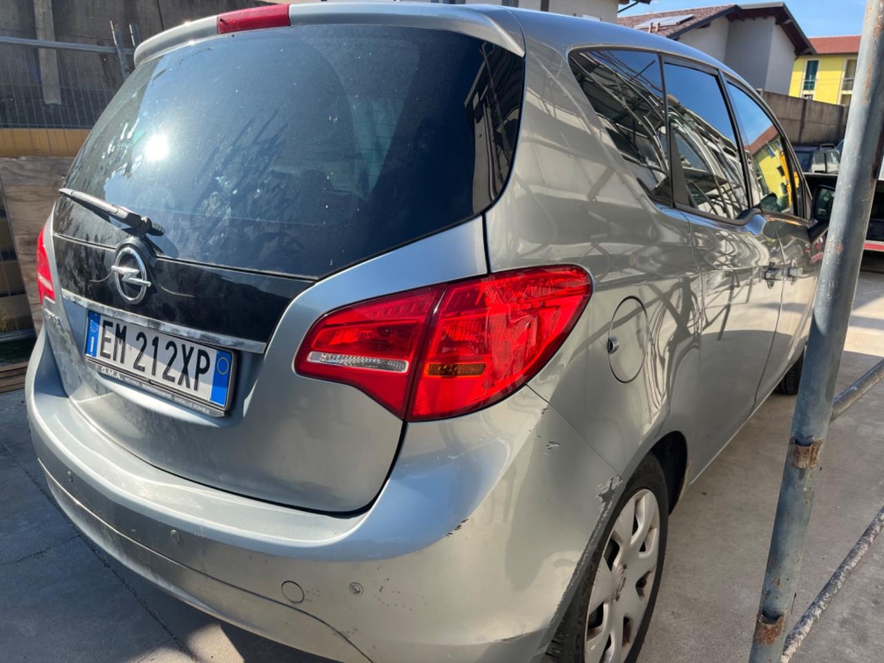 Opel Meriva 1.4 Turbo 120CV GPL 2012 cambio rotto