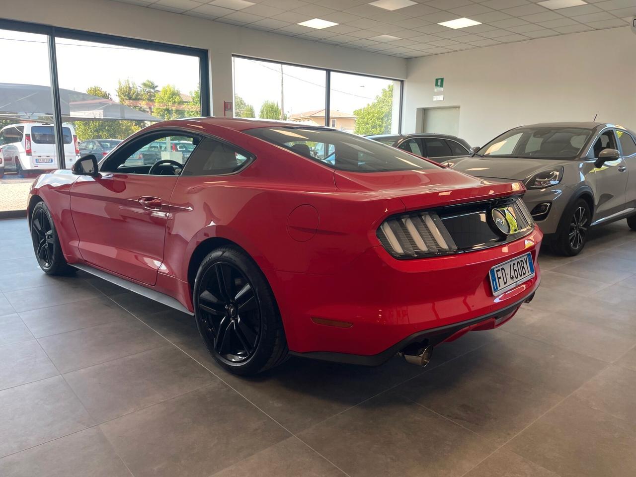 Ford Mustang Fastback 2.3 EcoBoost
