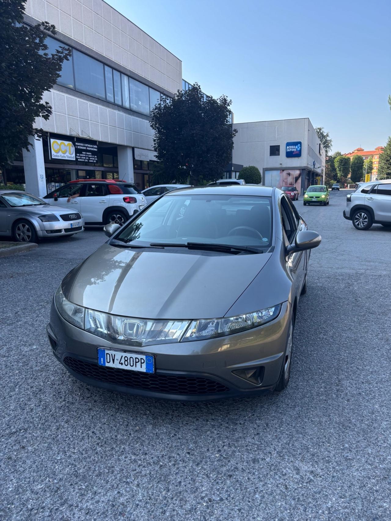 Honda Civic 1.4 i-VTEC 5p. Mood