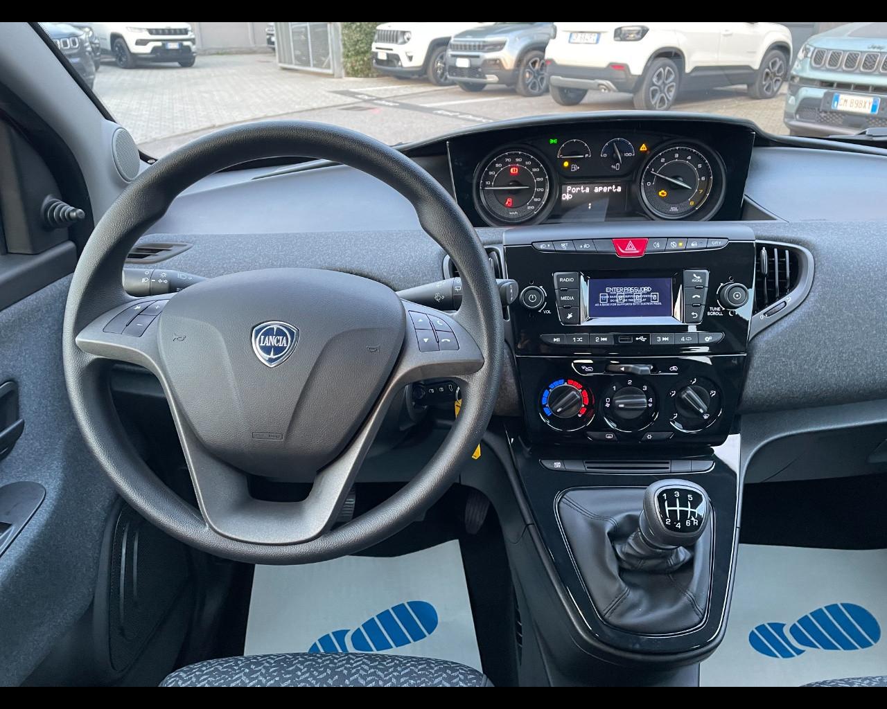 LANCIA Ypsilon III 2021 Ypsilon 1.0 firefly hybrid Silver s&s 70cv