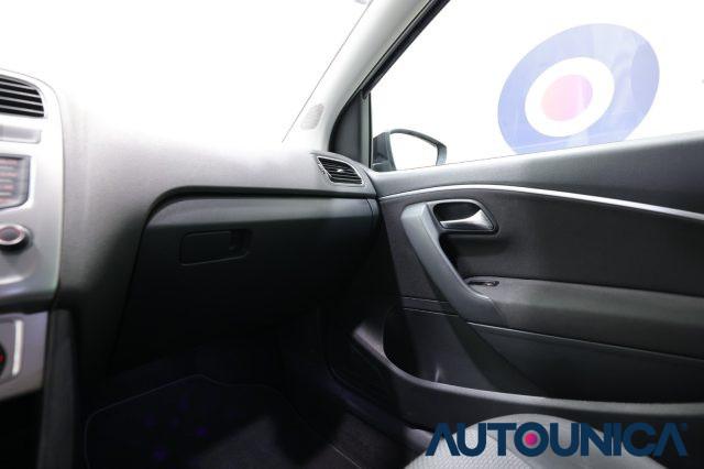 VOLKSWAGEN Polo 1.4 TDI 90 CV DSG 5 PORTE HIGHLINE