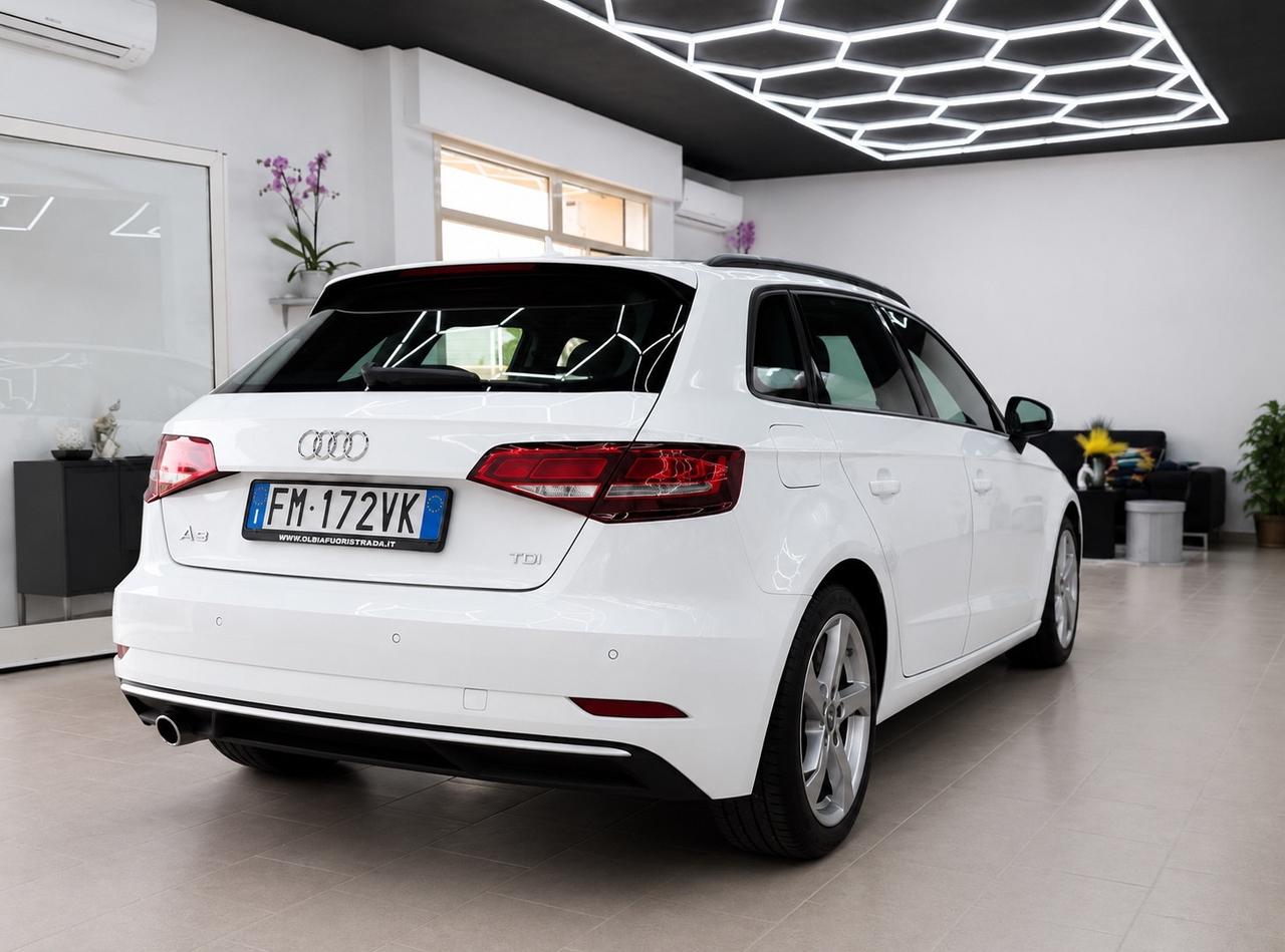 Audi A3 1.6 TDI 116 CV S tronic Sport