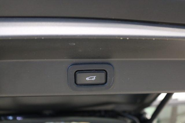 LAND ROVER Range Rover Sport 3.0D l6 350 CV First Edition