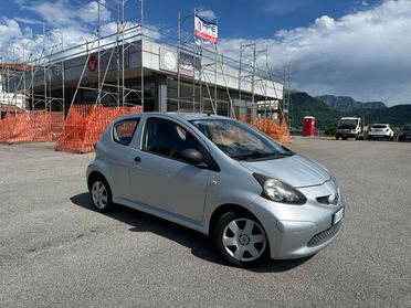 TOYOTA Aygo 1.0 12V VVT-i 3 porte Now