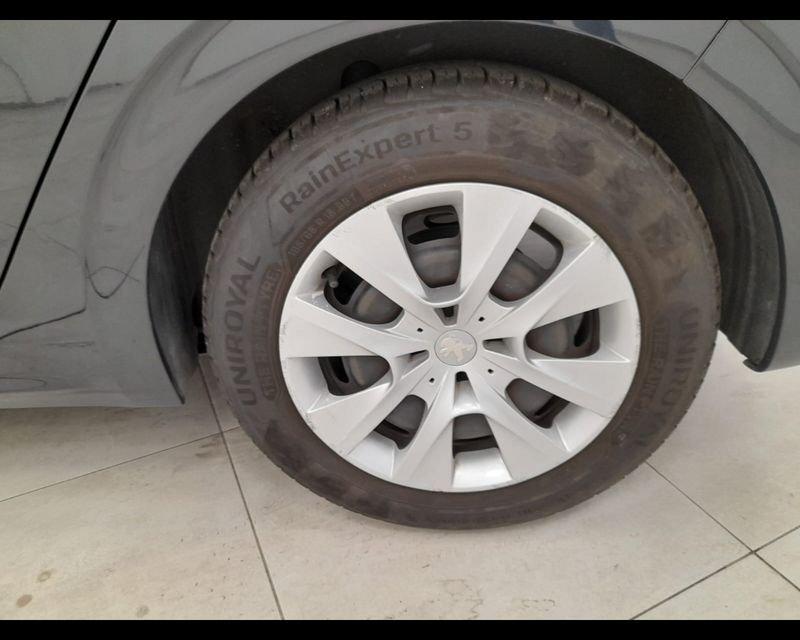 Peugeot 208 I 2015 5p 1.2 puretech Active 68cv