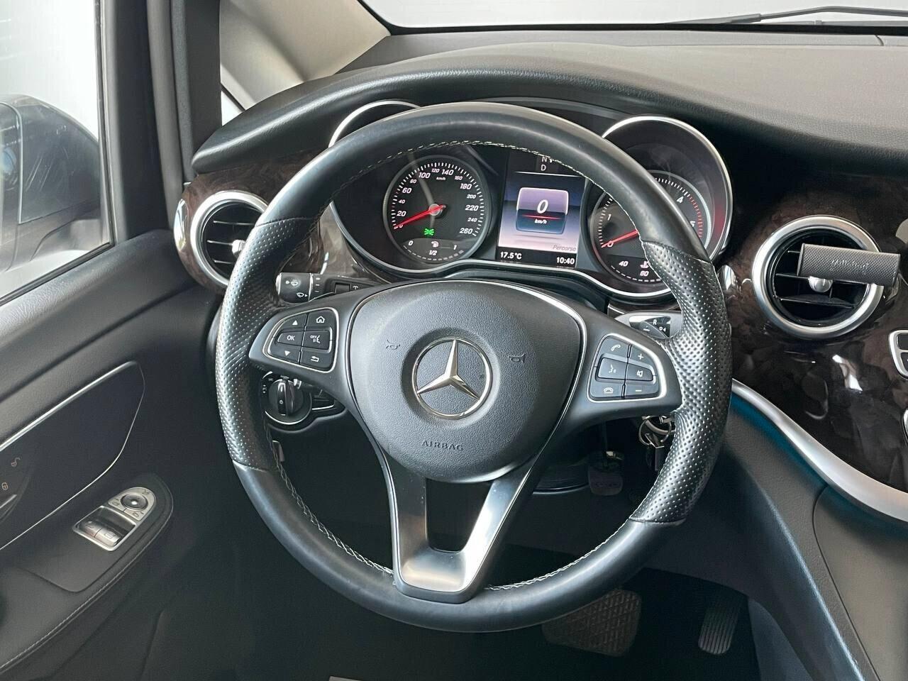 Mercedes V 250 - Automatic Premium Long - 8 POSTI