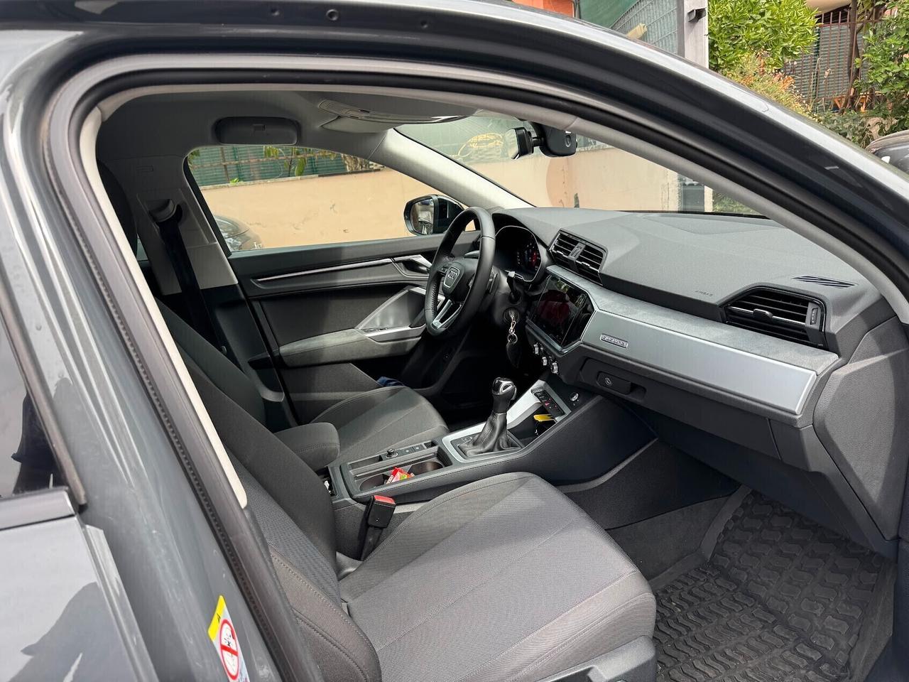 Audi Q3 40 TDI quattro S tronic gancio traino 190cv