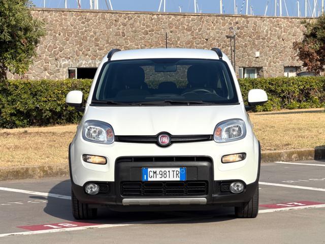 FIAT Panda 1.0 HYBRID CITY LIFE+CLIMATRONIC+SCHERMO+5POSTI