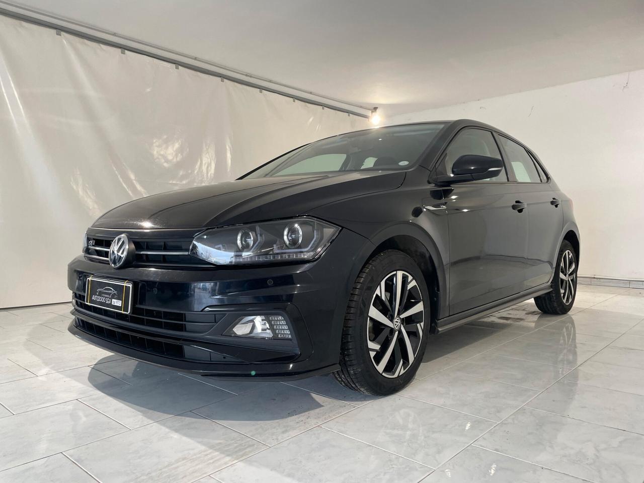 VOLKSWAGEN POLO 2018 1.0 TGI 90 CV R-LINE X NEOPATENTATI