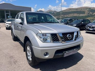 NISSAN Navara 2.5 dCi 4 porte Double Cab LE