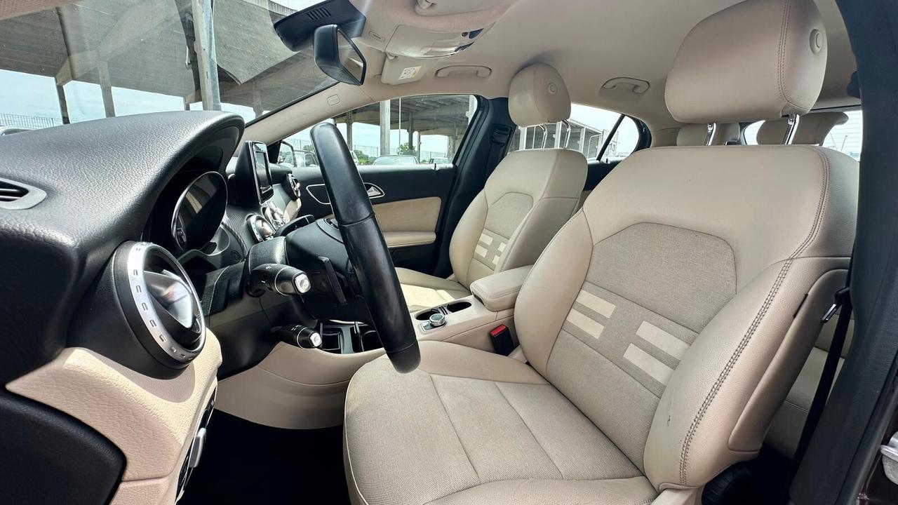Mercedes-benz GLA 220 CDI Automatic 4Matic KM CERTIFICATI