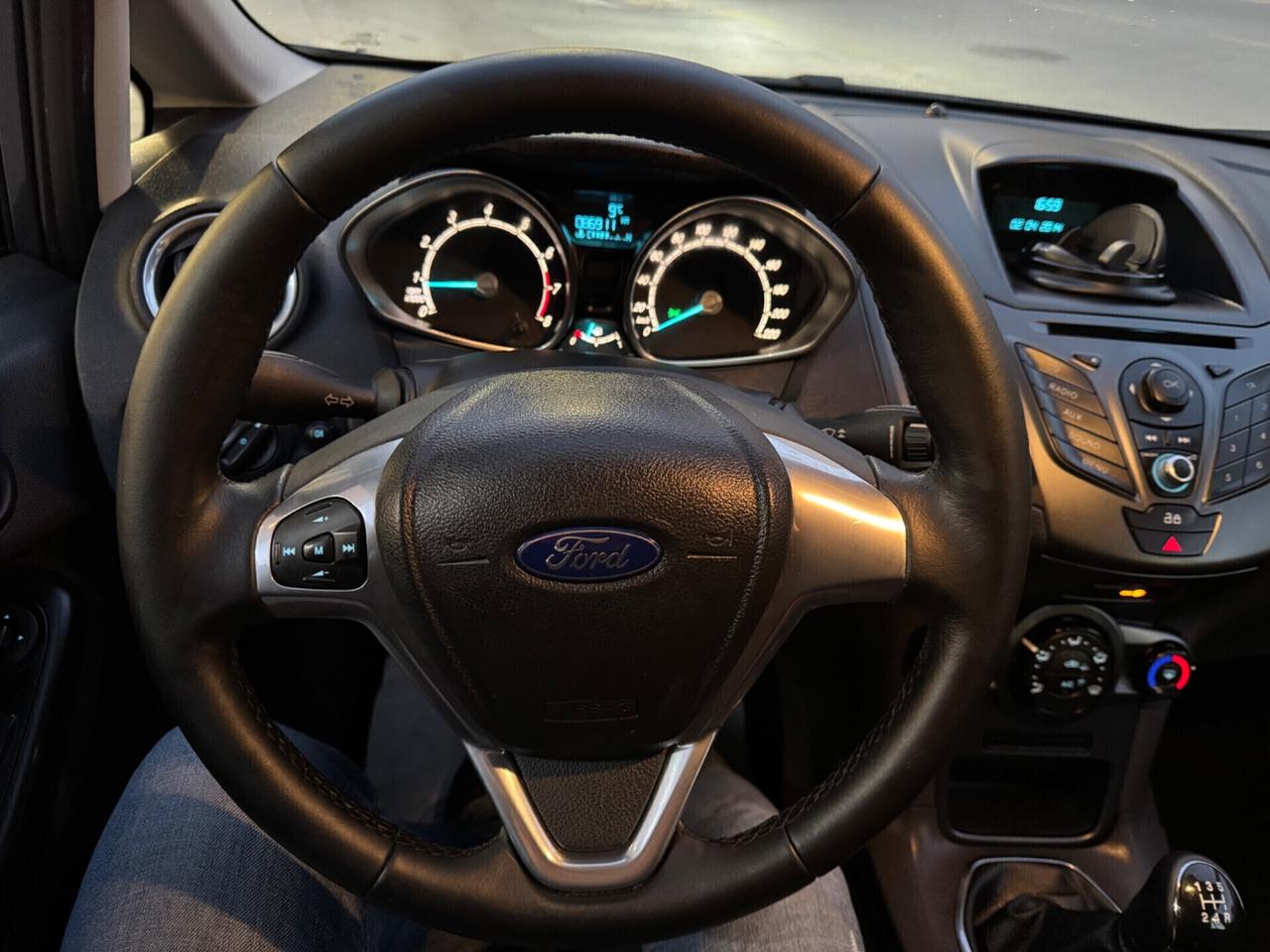 FORD FIESTA 1.0 NEOPATENTATI KM 86 MILA !!