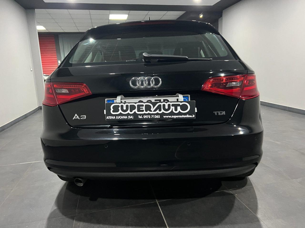 Audi A3 SPB 1.6 TDI Business NAVI + BIXENO