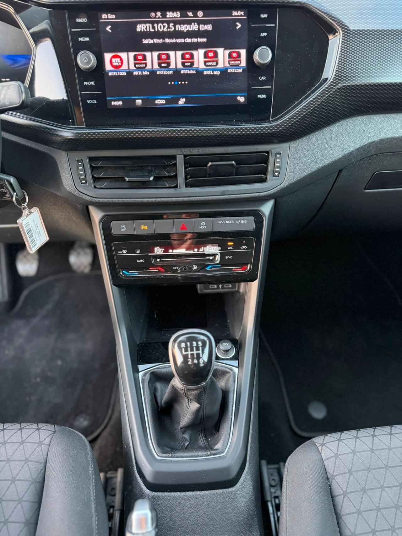 Volkswagen T-Cross 1.0 TSI Style BMT R-LINE