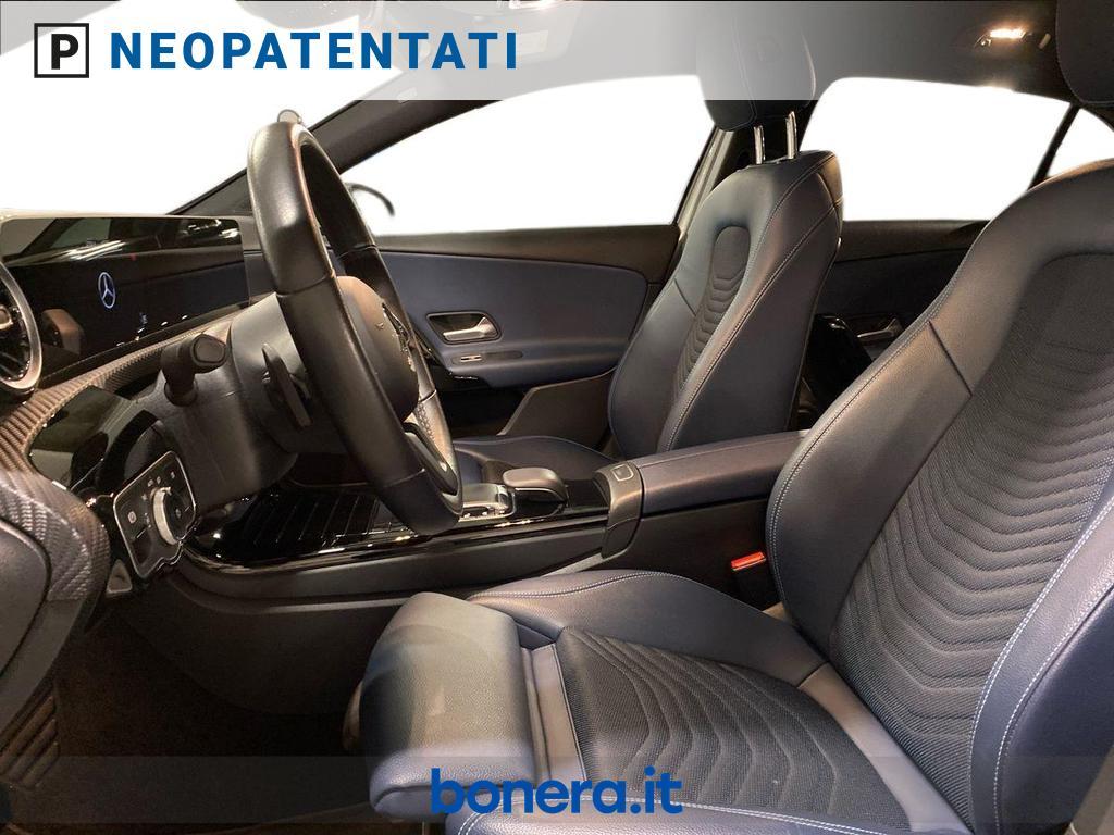 Mercedes Classe A 180 180 D Business 8G-DCT