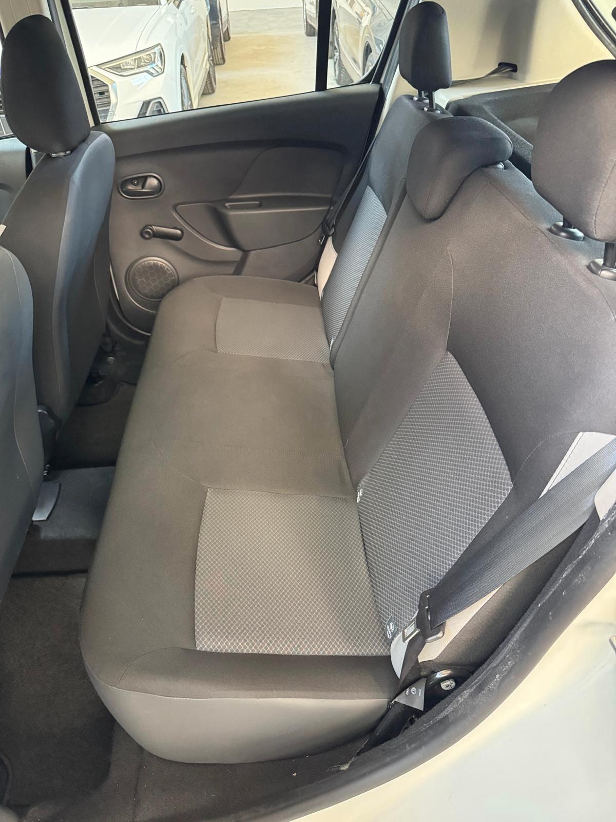 Dacia Sandero 1.2 75CV Lauréate