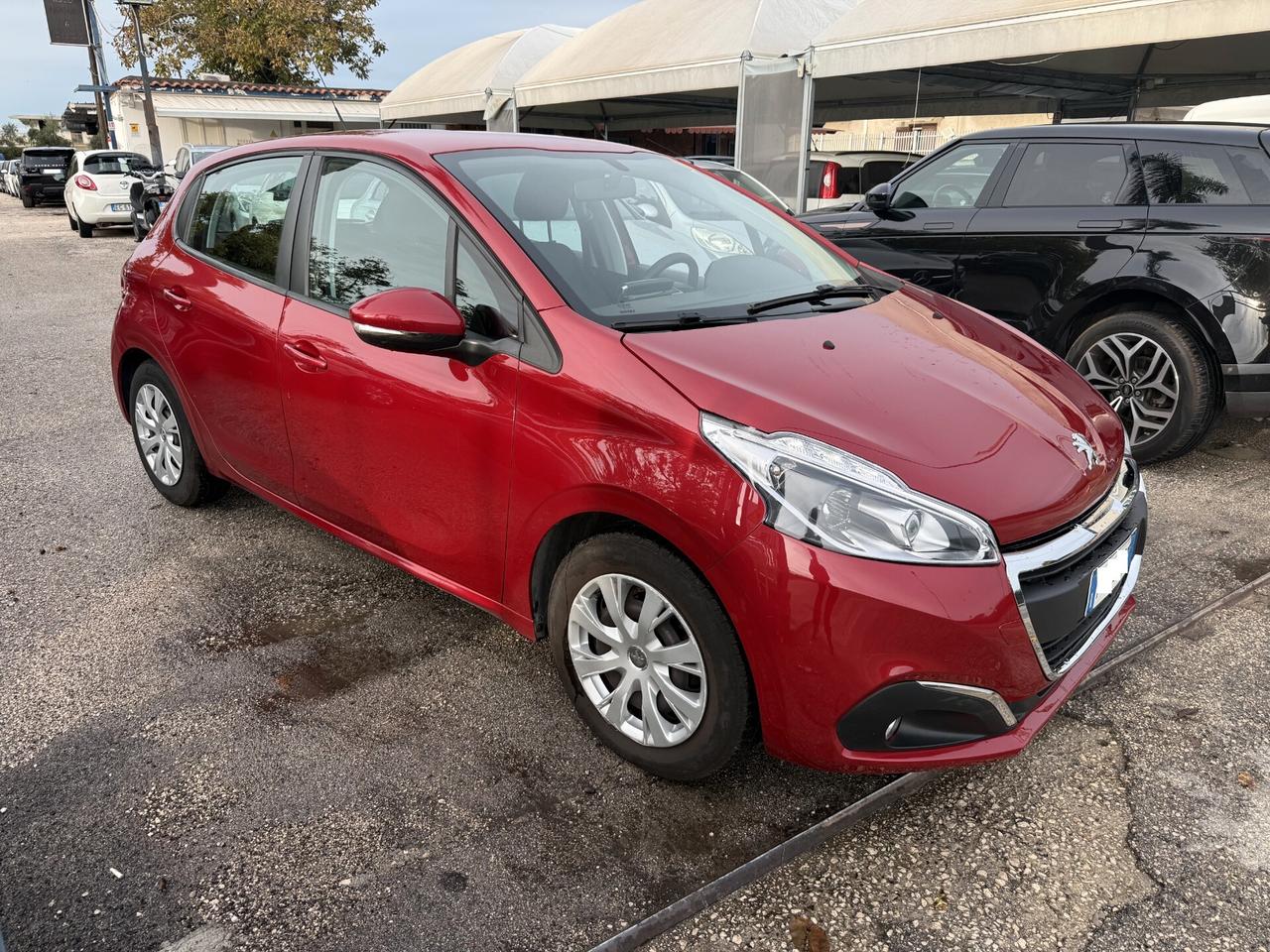 Peugeot 208 - 1.2 68 cv 5 porte - 2017