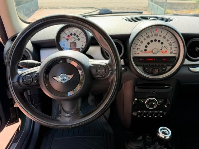 Mini 1.6 16V One (55kW)
