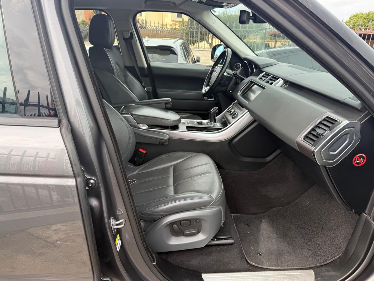 Land Rover Range Rover Sport 3.0 TDV6 HSE Dynamic