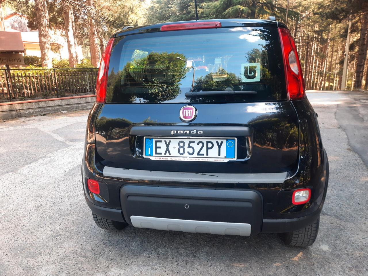 FIAT PANDA 4X4 ANTARTICA 1.3 M.JET 75 CV 12/2015
