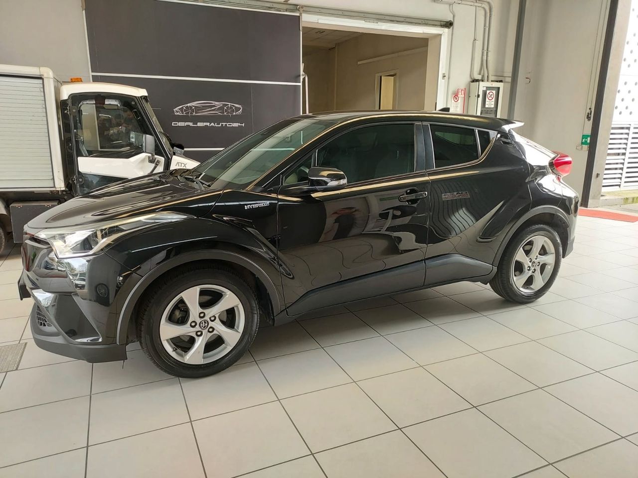 Toyota C-HR 1.8 Hybrid 67.000km