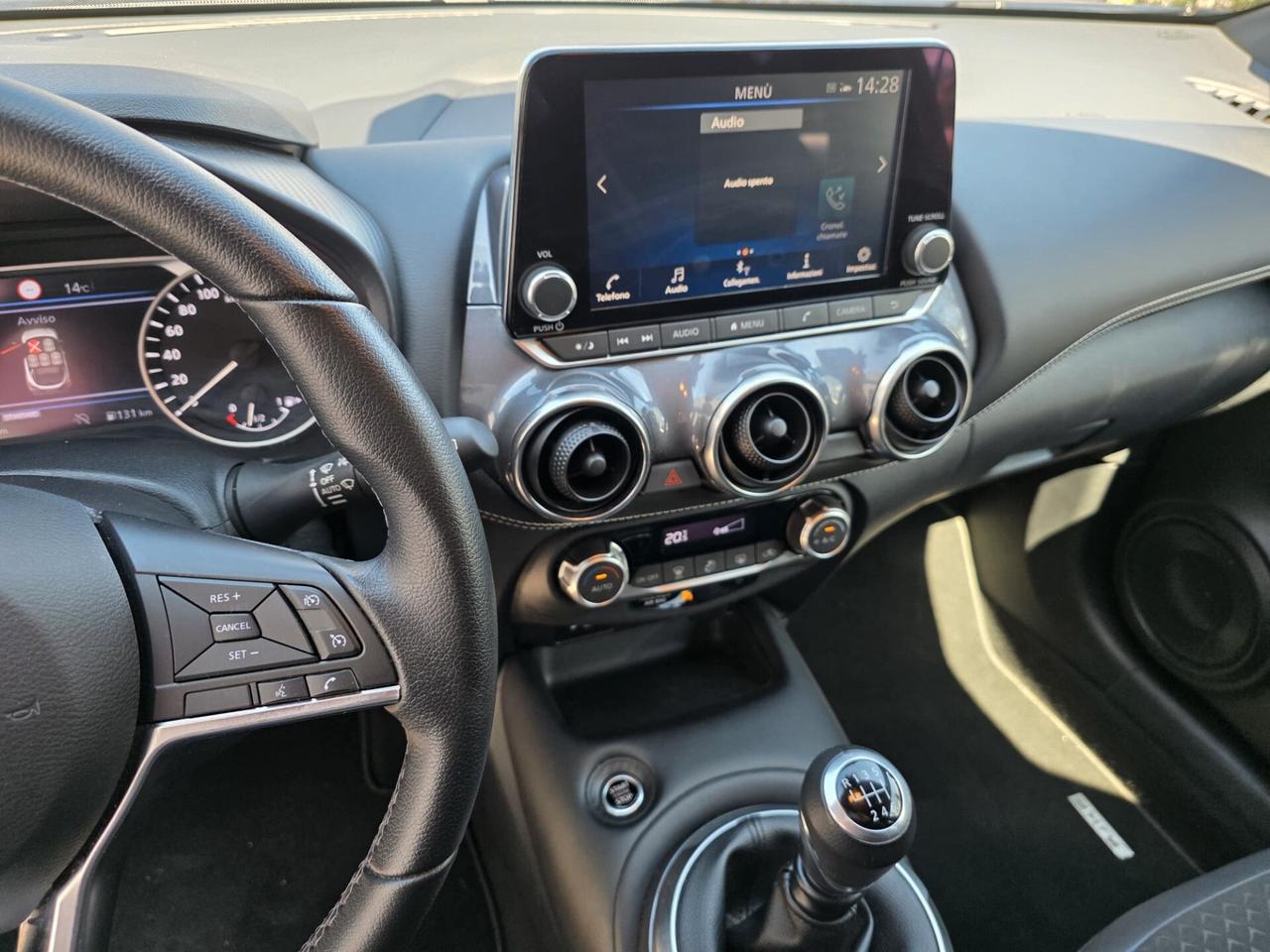 Nissan Juke 1.0 DIG-T 114 CV N-Connecta