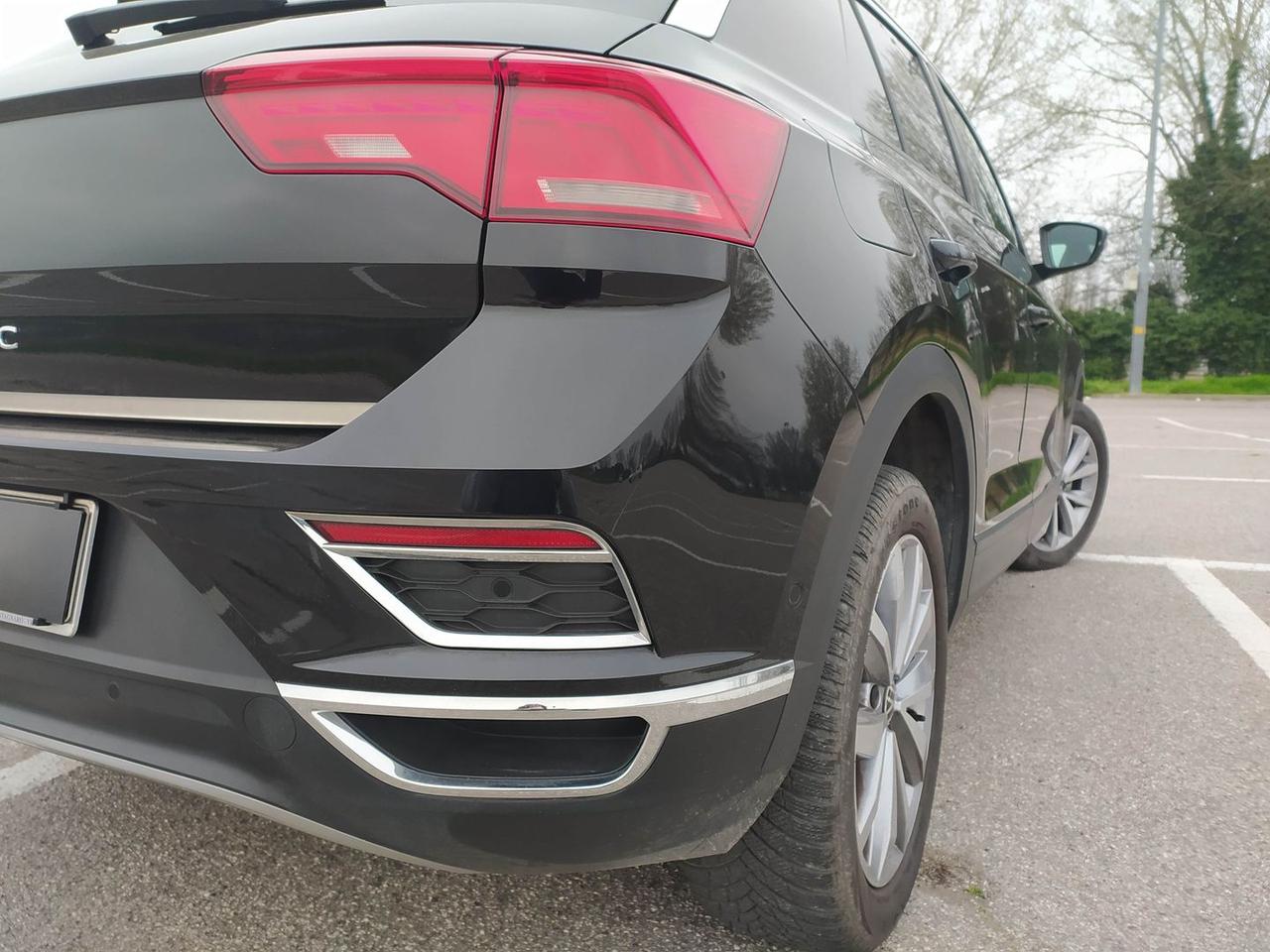 Volkswagen T-Roc Business 2.0 TDI 150CV #9725