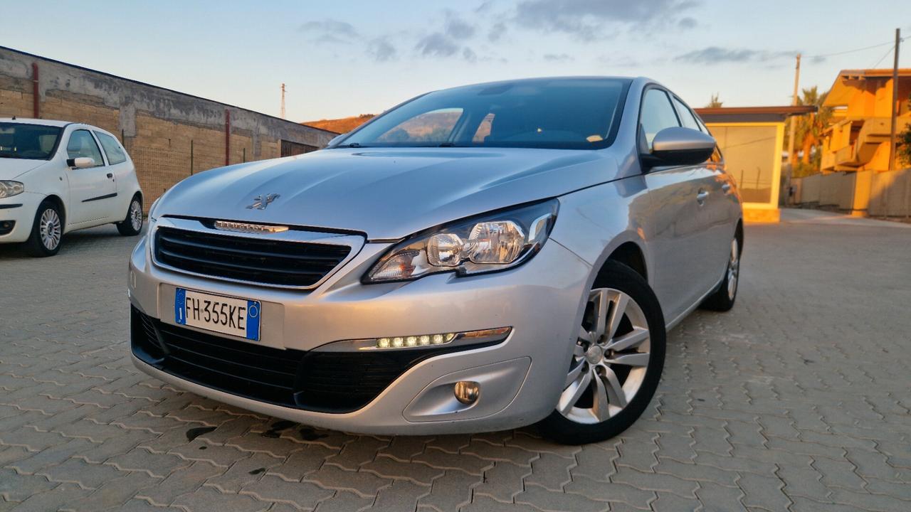 Peugeot 308 BlueHDi 120 S&S SW Business