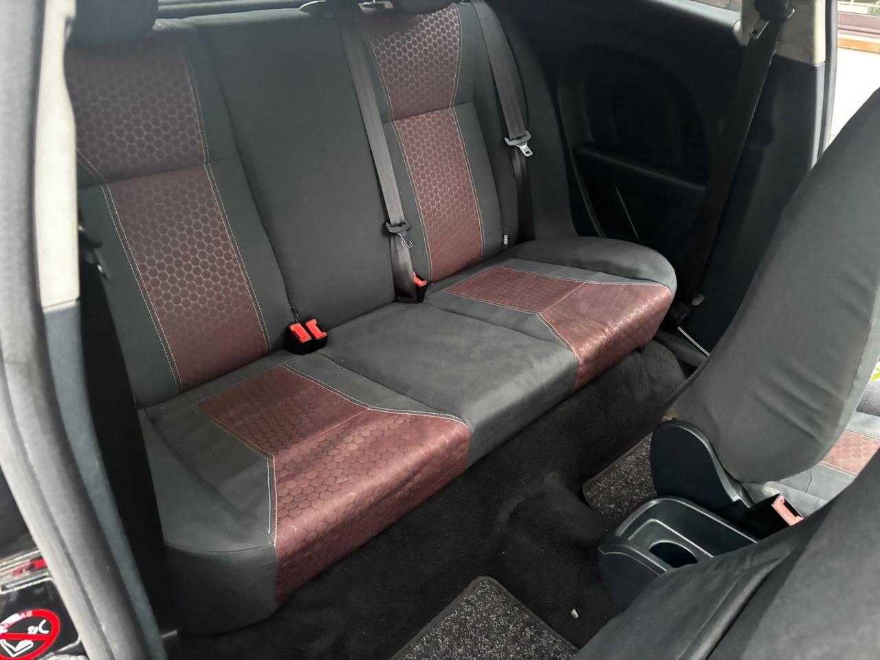 Ford Fiesta Fiesta+ 1.4 3 porte Bz.- GPL IDONEA PER NEOPATENTATI PERMUTABILE