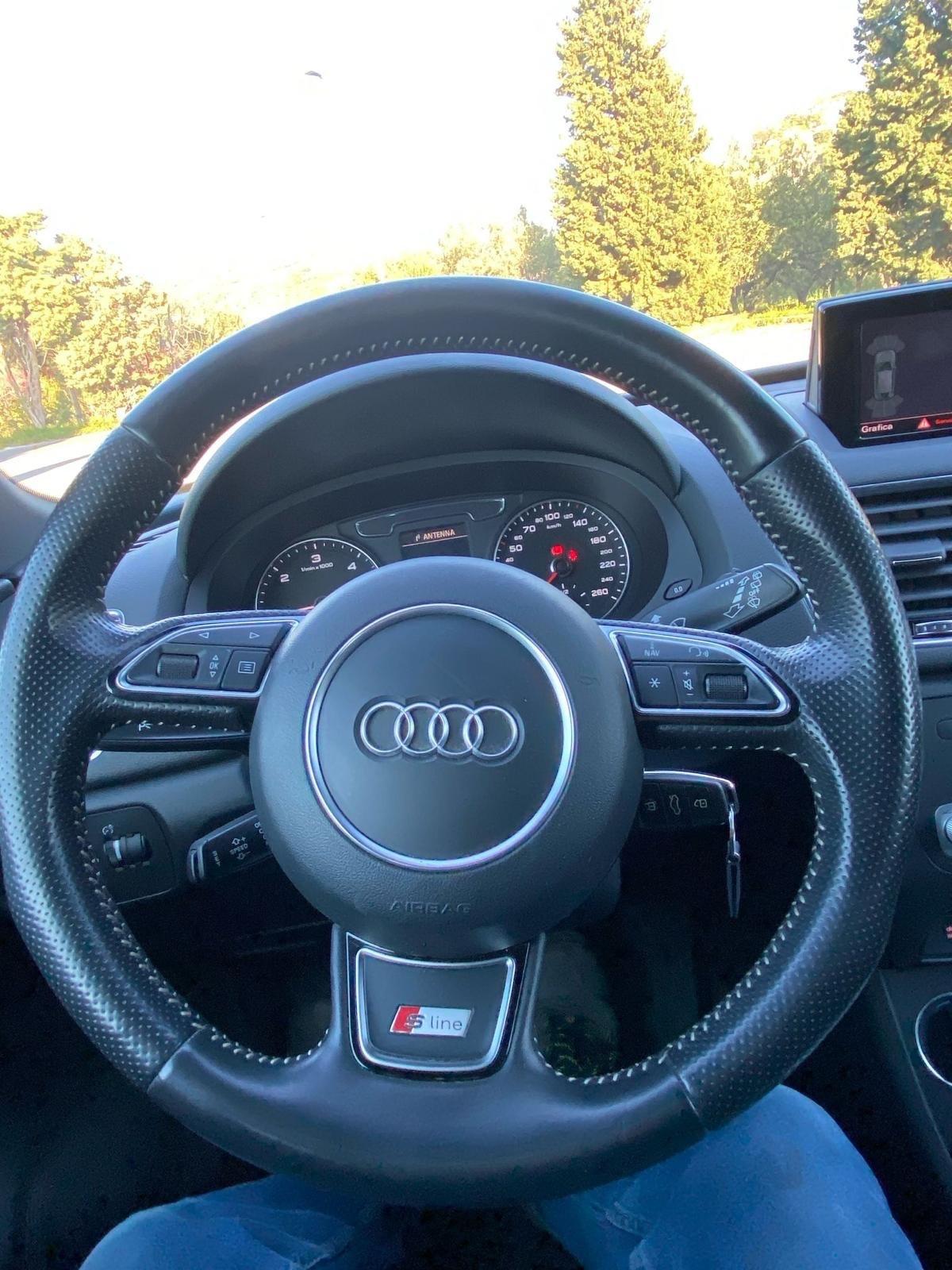 Audi Q3 2.0 tdi sline