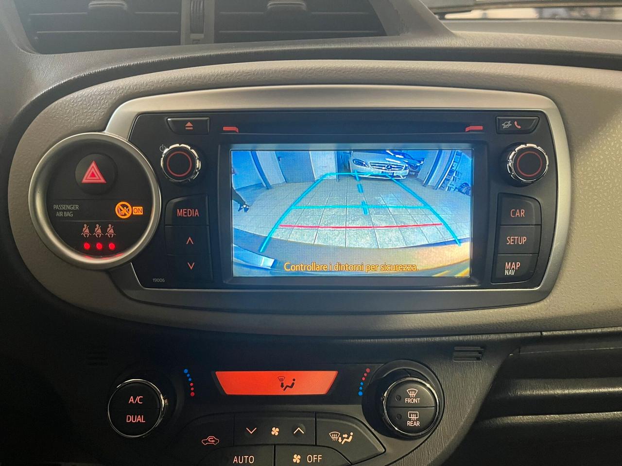 Toyota Yaris 1.0 5 porte Lounge